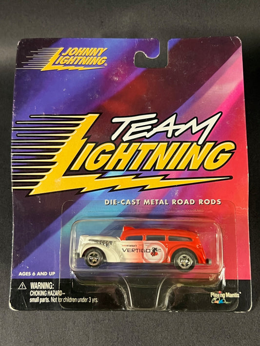 Johnny Lightning 2000 Team Lightning Alfred Hitchcock's Vertigo, Red and White