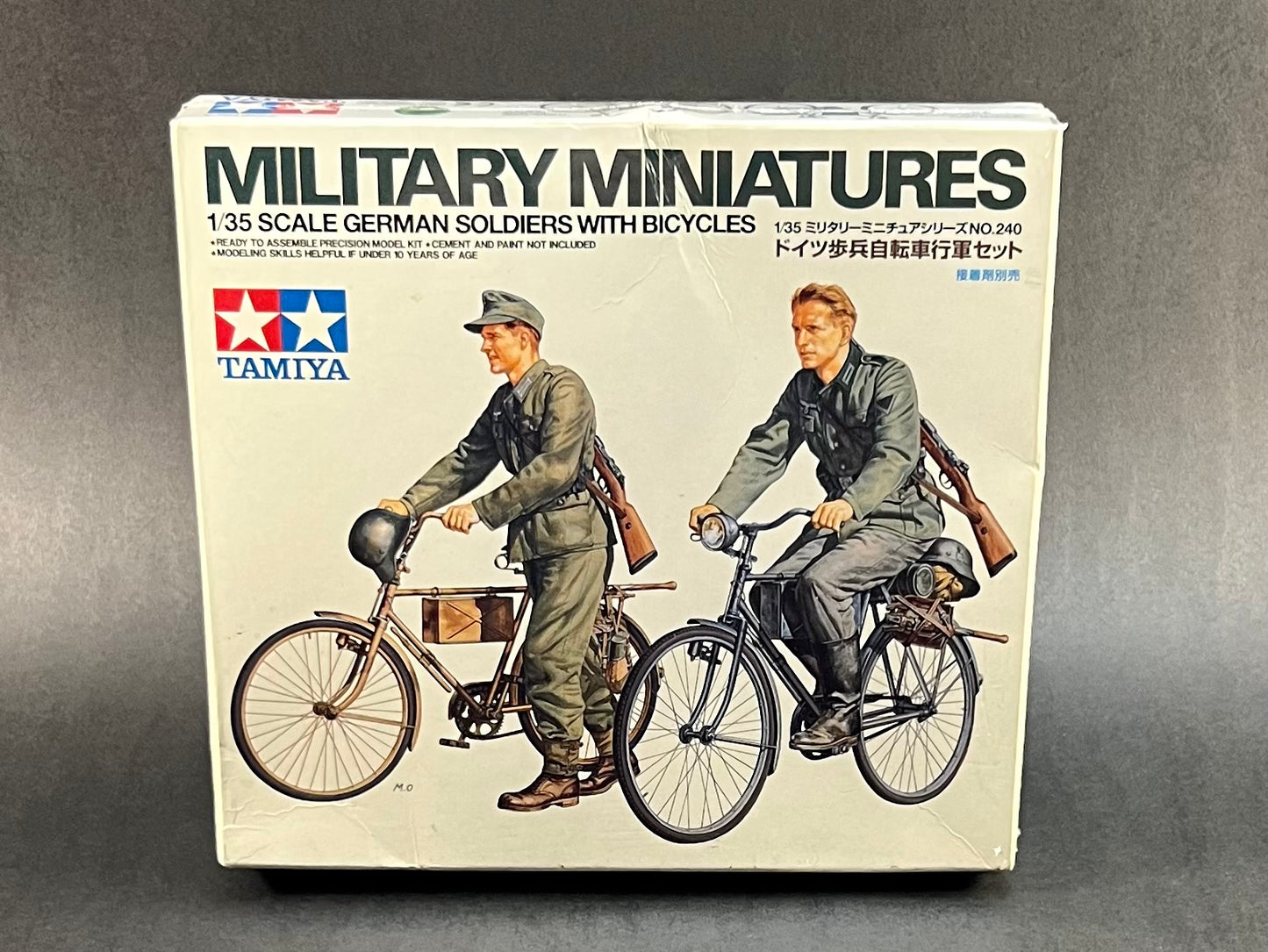 Tamiya Model Kit MM-240 1:35 Scale German Soldiers With Bicycles