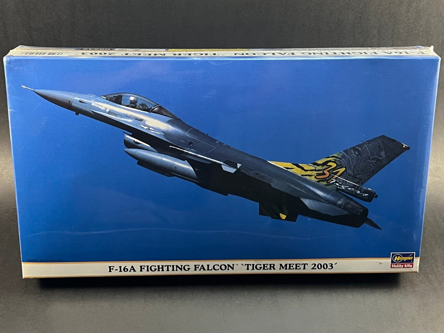 Hasegawa Model Kit 09545 1:48 Scale F-16A Fighting Falcon 'Tiger Meet 2003'