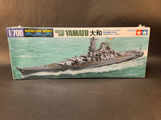 Tamiya Model Kit 31113 1:700 Scale Battle Ship Yamato