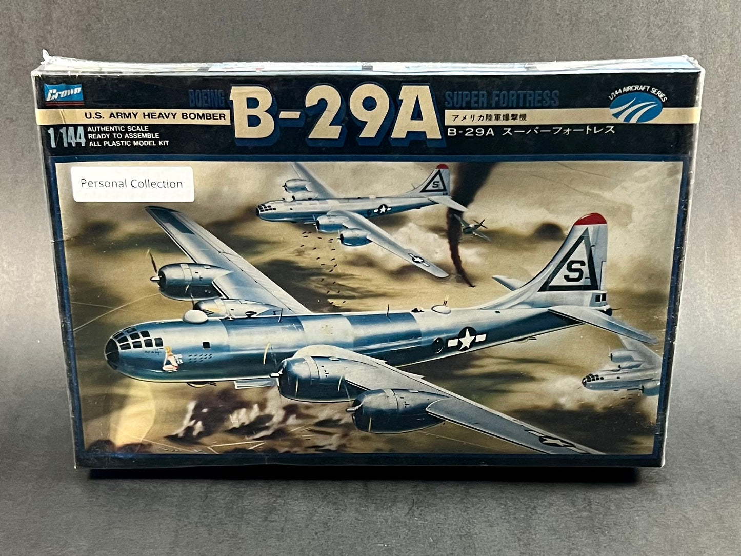 Crown Model Kit 454-300 1:144 Scale Boeing B-29A Super Fortress