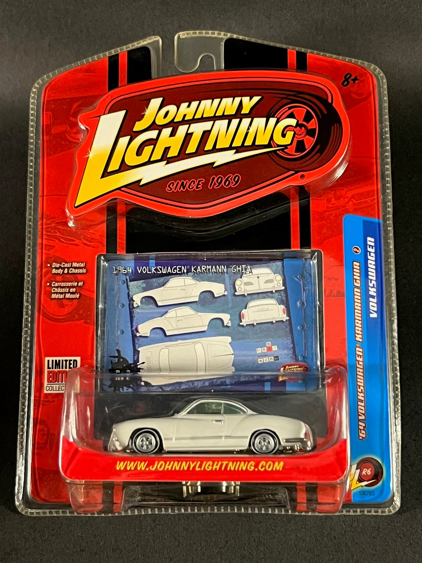 Johnny Lightning 2007 Volkswagen Series R6 #2 1964 Karmann Ghia, White