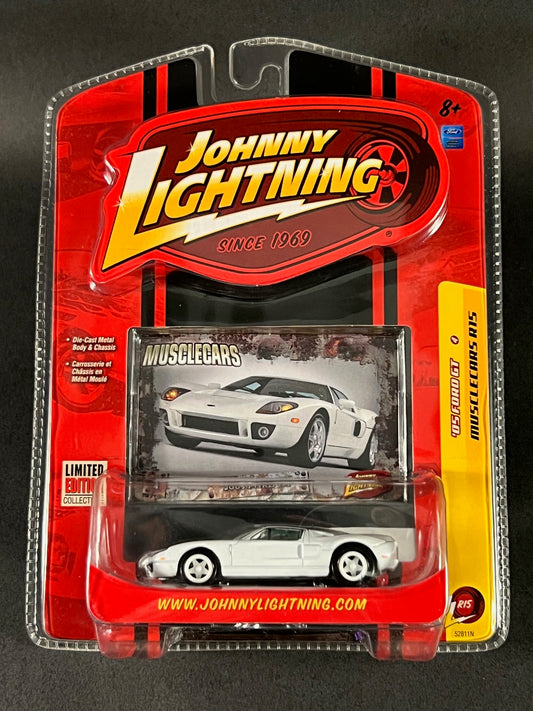 Johnny Lightning 2007 Muscle Cars #4 R15 ‘05 Ford GT, White