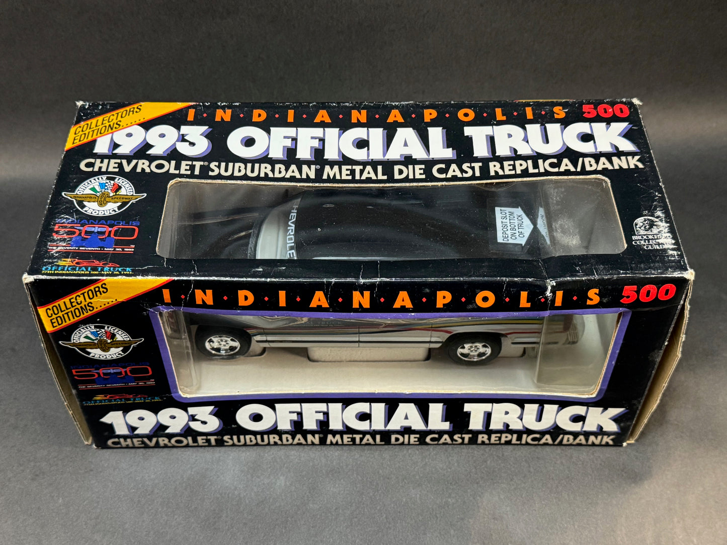 Brookfield Collectors Guild 1:25 Scale Indianapolis 500 1993 Official Truck Chevrolet Suburban