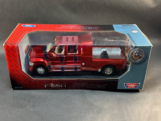 Motor Max 1:24 Scale 2005 Ford F-650 Super Crewzer, Red