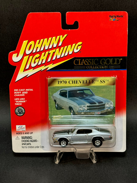 2000 Johnny Lightning Classic Gold 1970 Chevelle SS, Silver