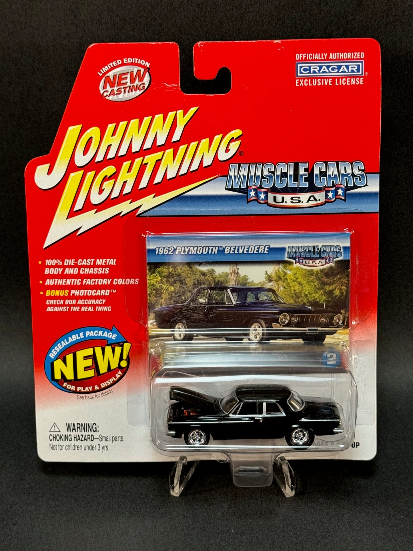 2003 Johnny Lightning Muscle Cars USA #2 1962 Plymouth Belvedere, Black