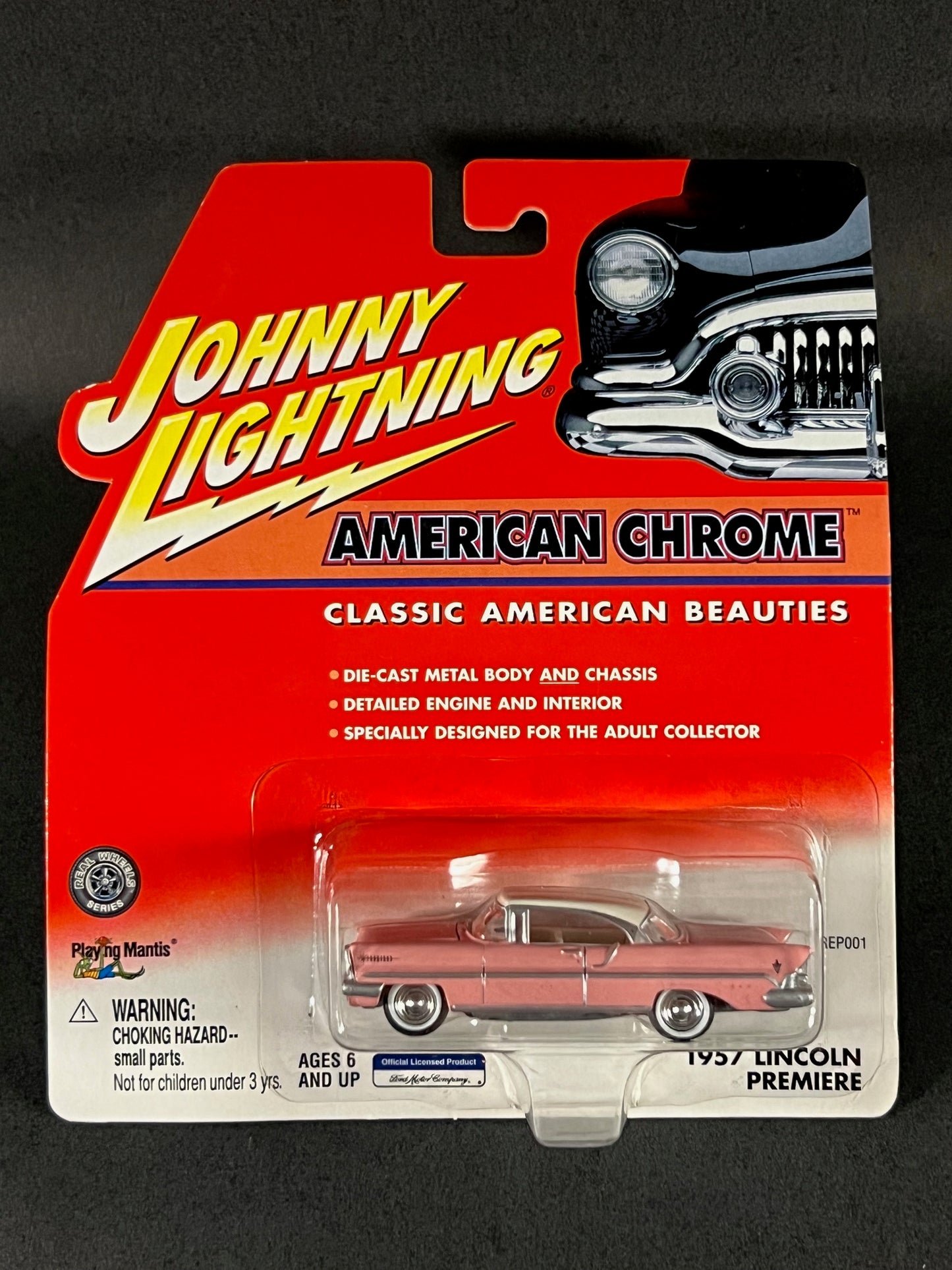 2001 Johnny Lightning American Chrome 1957 Lincoln Premiere, Pink