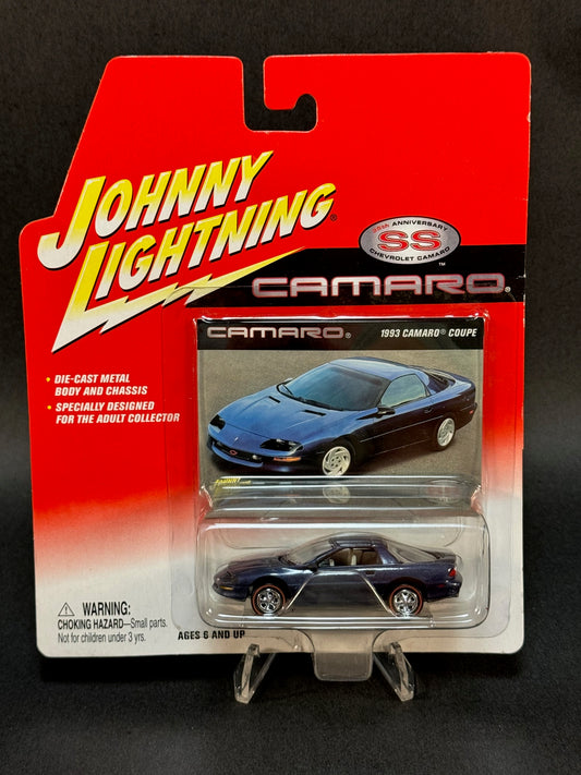 2002 Johnny Lightning 35th Anniversary Camaro SS 1993 Camaro Coupe, Blue