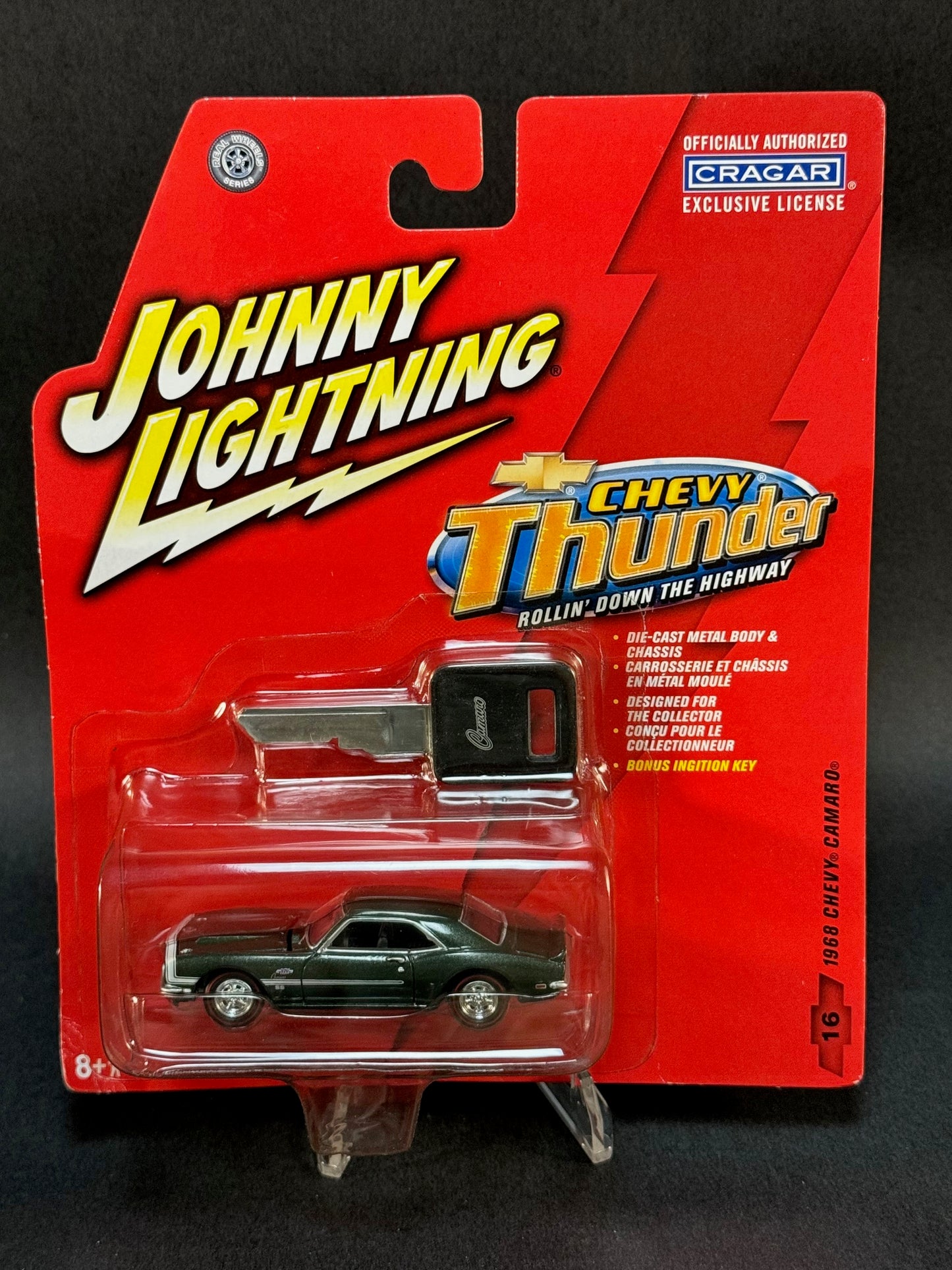 2005 Johnny Lightning Chevy Thunder #16 1968 Chevy Camaro, Green