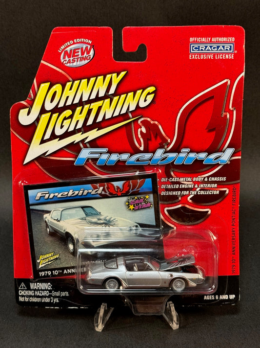 2003 Johnny Lightning Firebird Series 1979 10th Anniversary Pontiac Firebird, Silver