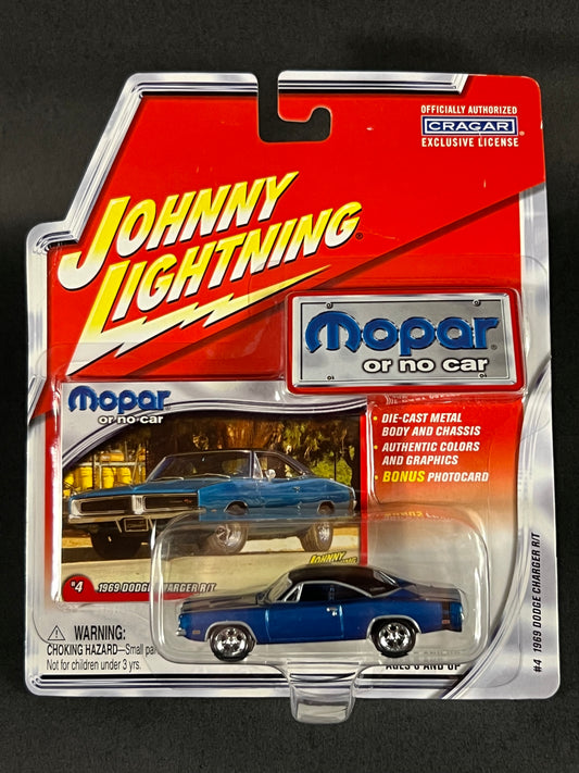 2003 Johnny Lightning Mopar Or No Car #4 1969 Dodge Charger R/T, Blue