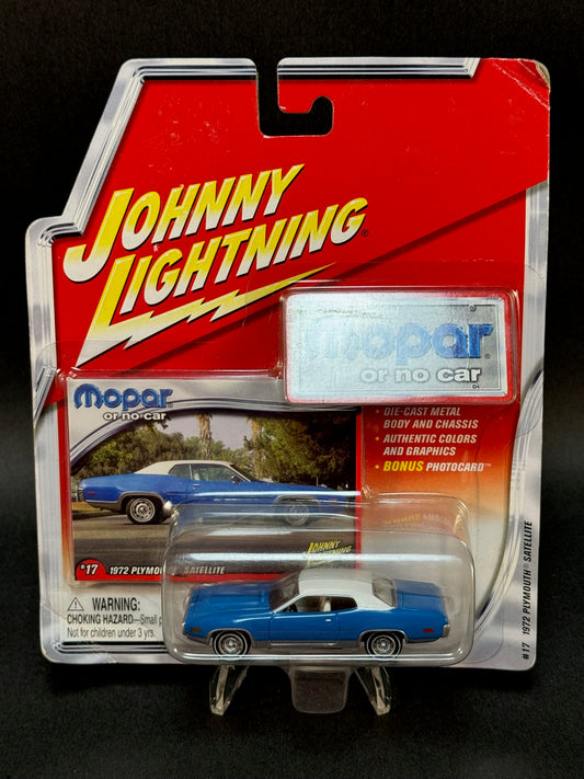 2003 Johnny Lightning Mopar Or No Car #17 1972 Plymouth Satellite, Blue