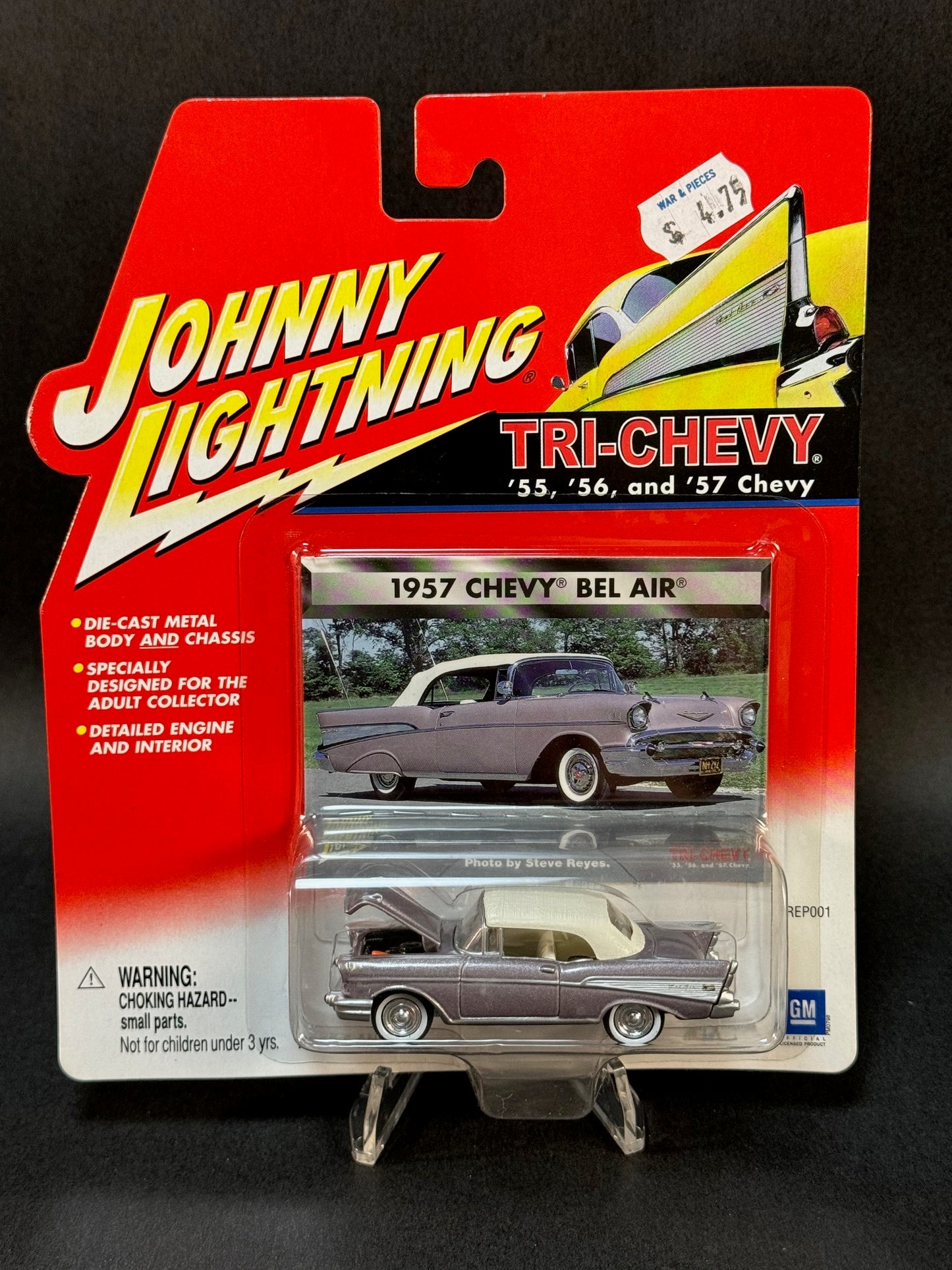 2001 Johnny Lightning Tri-Chevy Series 1957 Chevy Bel Air, Purple