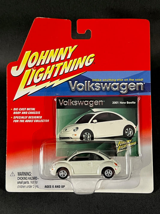 2002 Johnny Lightning Volkswagen Series 2001 New Beetle, White