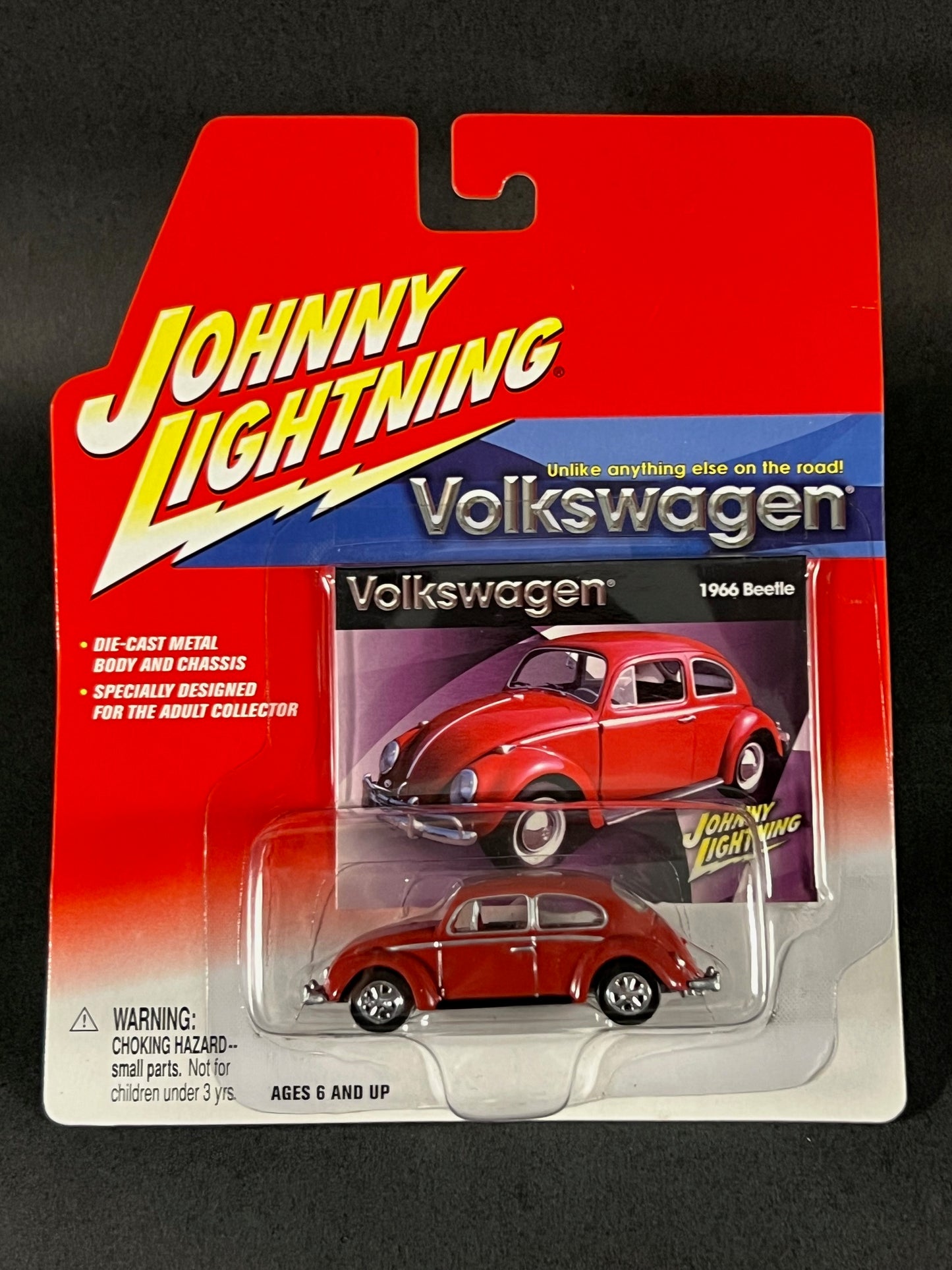 2002 Johnny Lightning Volkswagen Series 1966 Beetle, Red