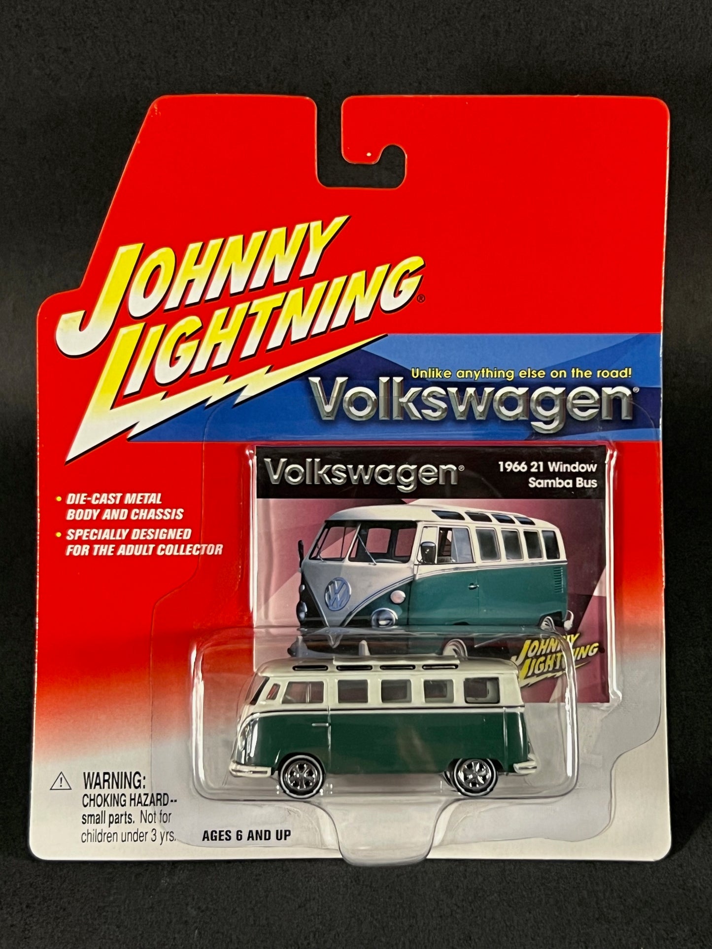 2002 Johnny Lightning Volkswagen Series 1966 21 Window Samba Bus, Green