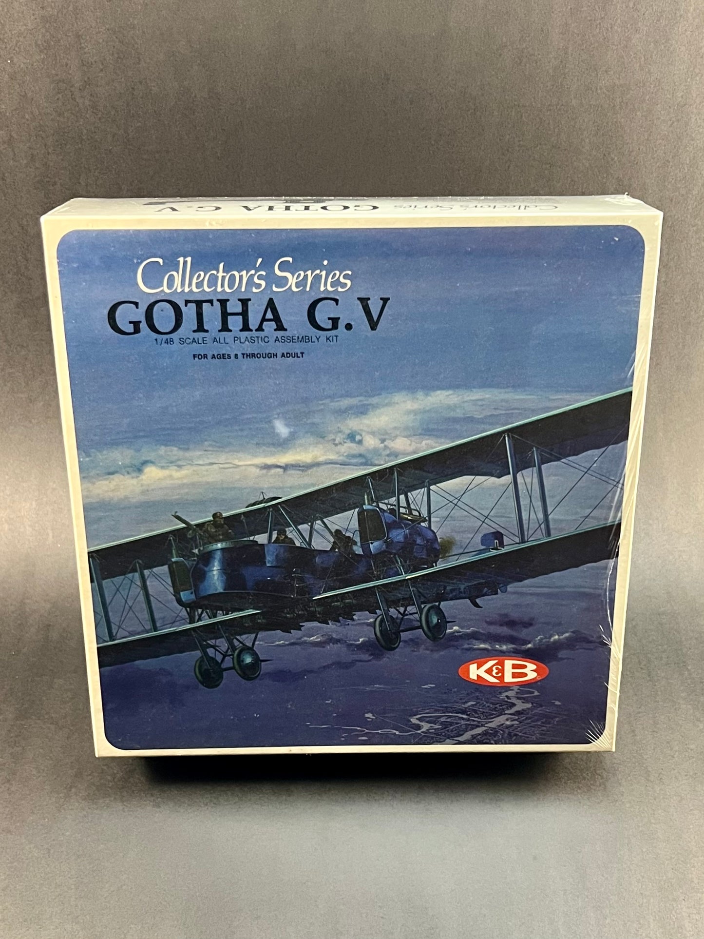 K&B	Model Kit 1126-300 1:48 Scale Collector's Series Gotha G.V