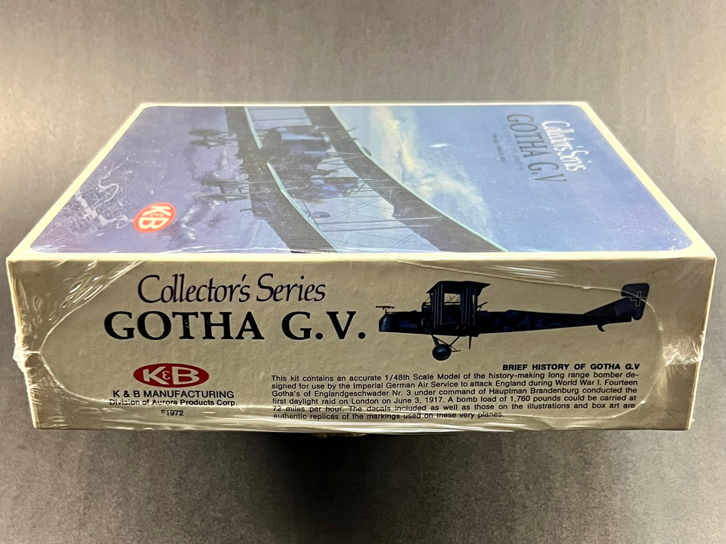 K&B	Model Kit 1126-300 1:48 Scale Collector's Series Gotha G.V