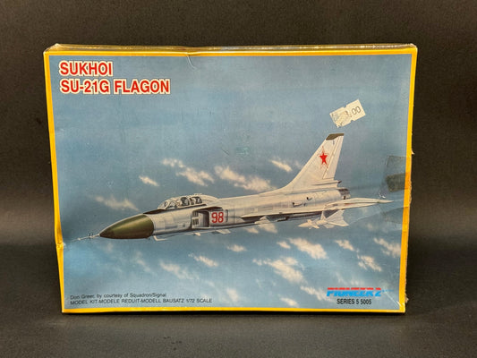 Pioneer 2 Model Kit 5005 1:72 Scale Sukhoi Su-21G Flagon