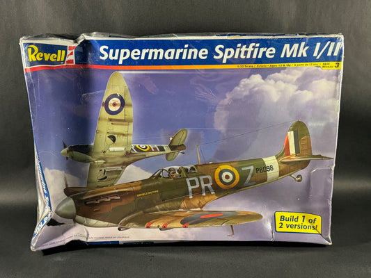 Revell Model Kit 85-5516 1:32 Scale Supermarine Spitfire Mk I/II