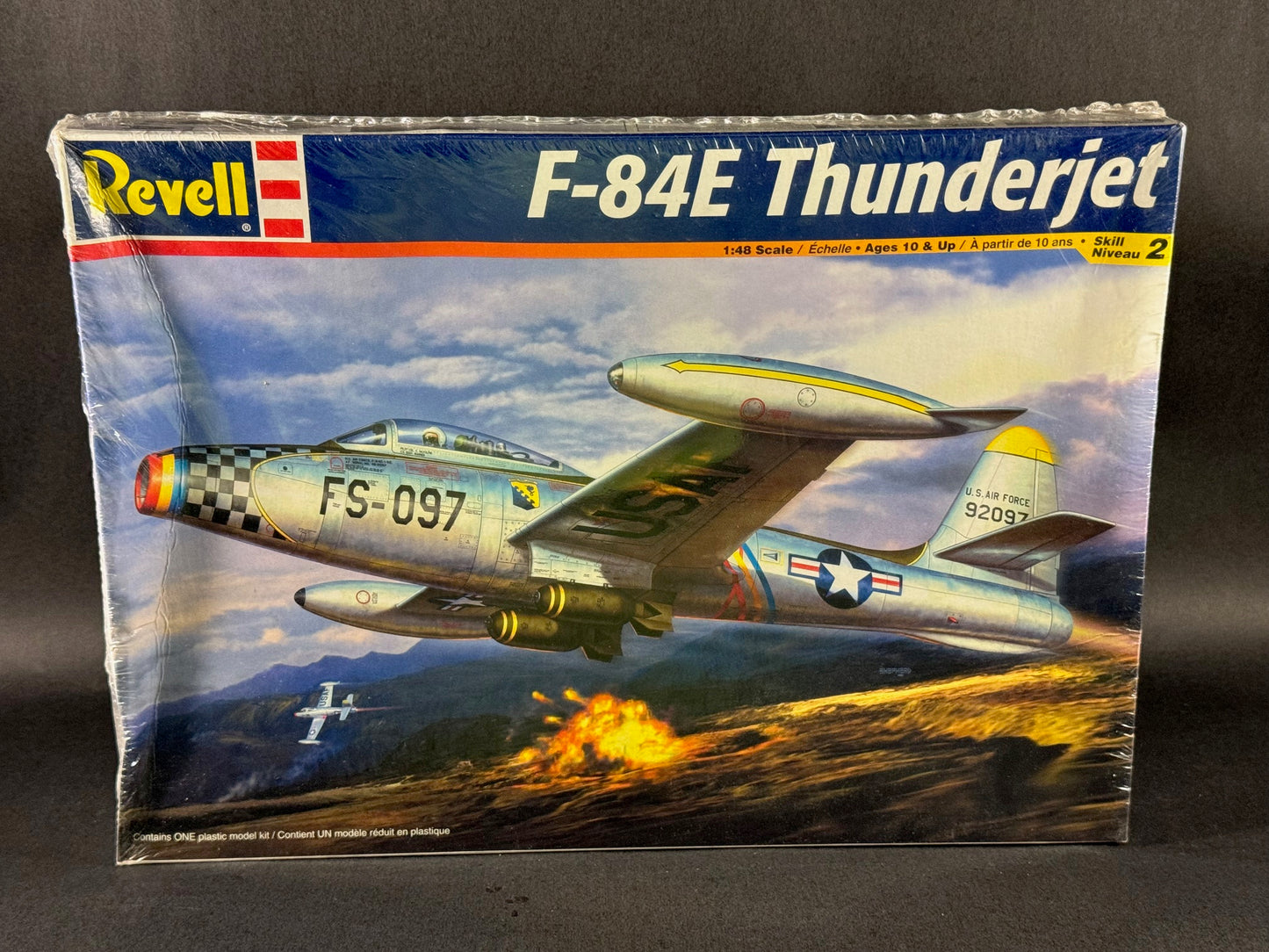 Revell Model Kit 85-5494 1:48 Scale F-84E Thunderjet