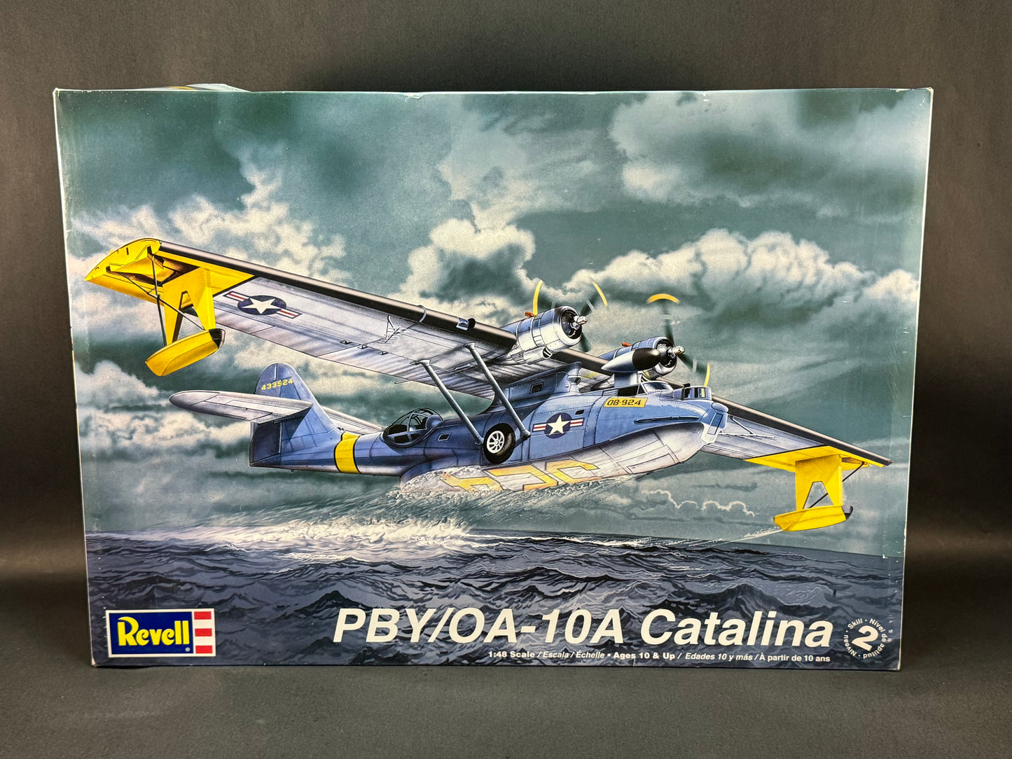 Revell Model Kit 85-5617 1:48 Scale PBY/OA-10A Catalina